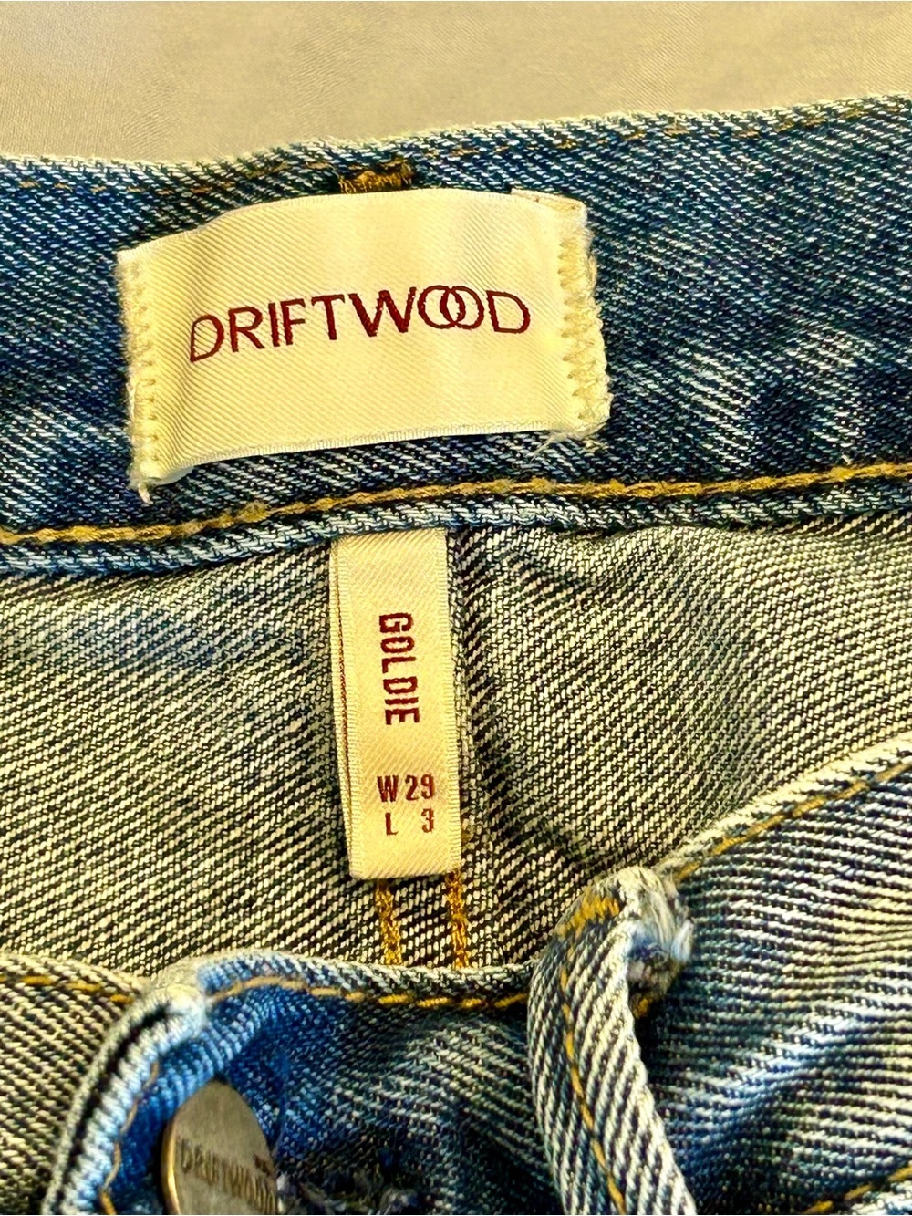 Driftwood Mid Rise SZ 29 EUC Distressed Denim Shorts w/Embroidered Trim - Blue - Picture 5 of 6